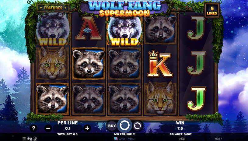Wolf Fang Supermoon Slot gameplay