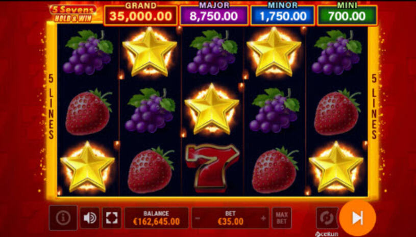 5 Sevens Hold & Win Slot gameplay